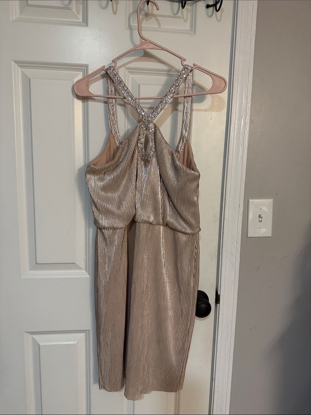 ✨ Hailey by Adrianna Papell Rose Gold Shimmer Pleated Cocktail Dress Size 8